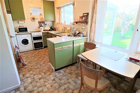 16 Bishops Walk, Lowestoft, NR32 4JN