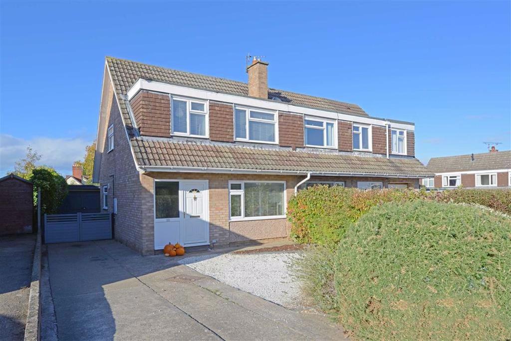 Lythwood Road, Bayston Hill, Shrewsbury, Shropshire 3 bed semidetached