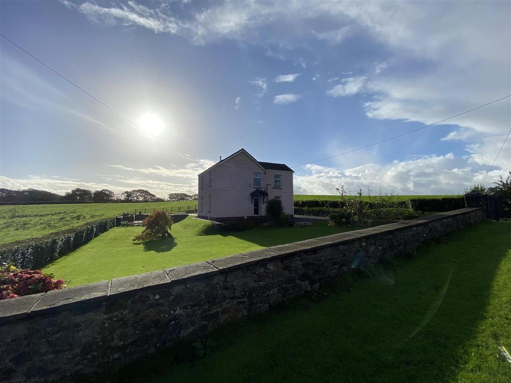 Rehoboth Road, Five Roads, Llanelli 5 bed detached house £499,995