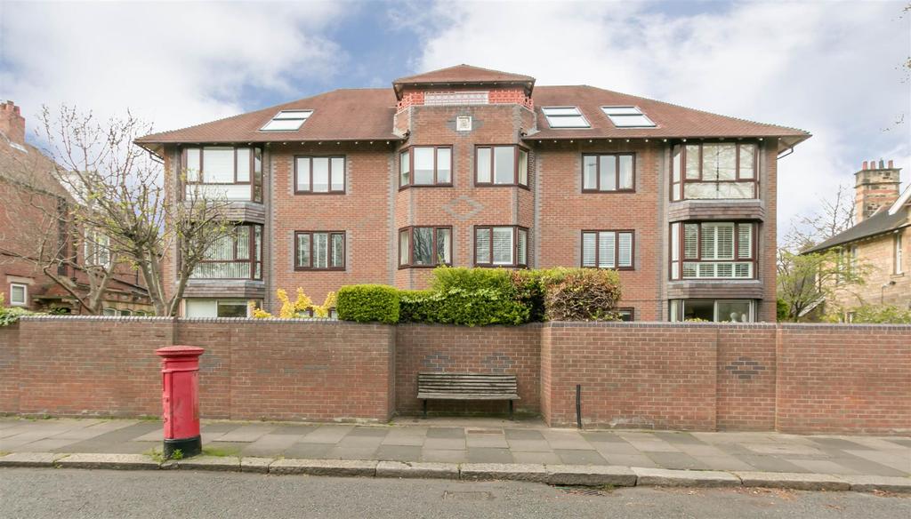 Lindisfarne Road, Jesmond, Newcastle upon Tyne 2 bed flat £1,100 pcm