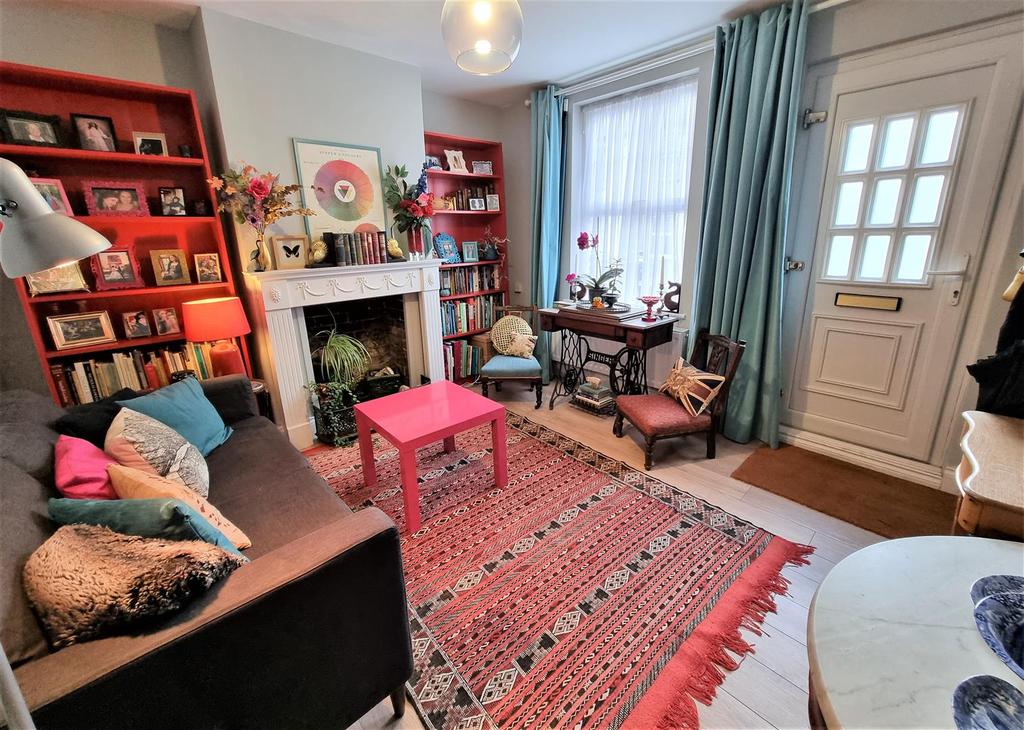 Ann Street, Ipswich 2 bed house £185,000