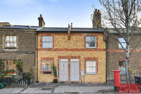 3 bedroom terraced house for sale - Old Oak Lane, London
