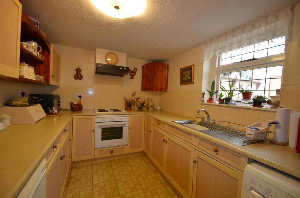 Gravenhurst Road, Campton, Shefford 3 bed semidetached house £400,000