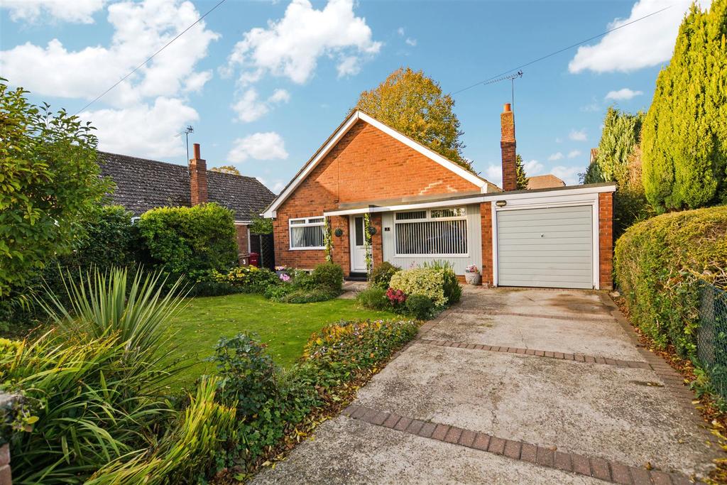 Orchard Drive, BurtonUponStather... 3 bed detached bungalow £260,000