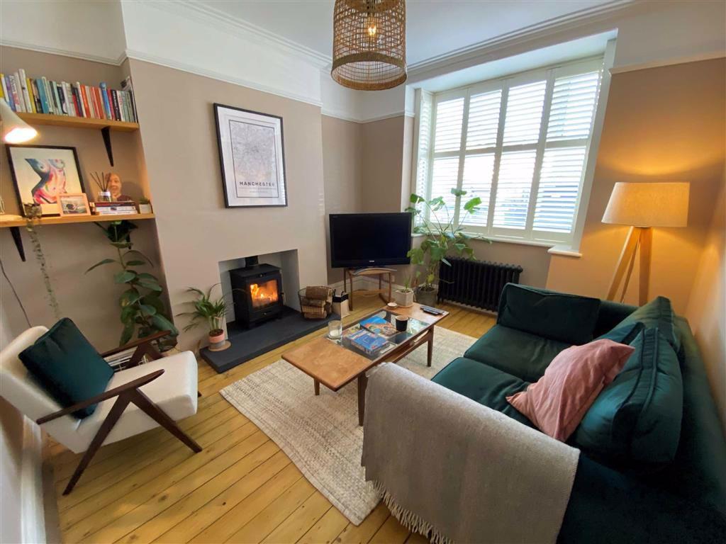 Hobson Street, Macclesfield 3 bed terraced house £300,000