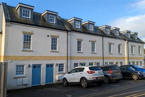 3 bedroom flat to rent, Pauls Terrace, Truro