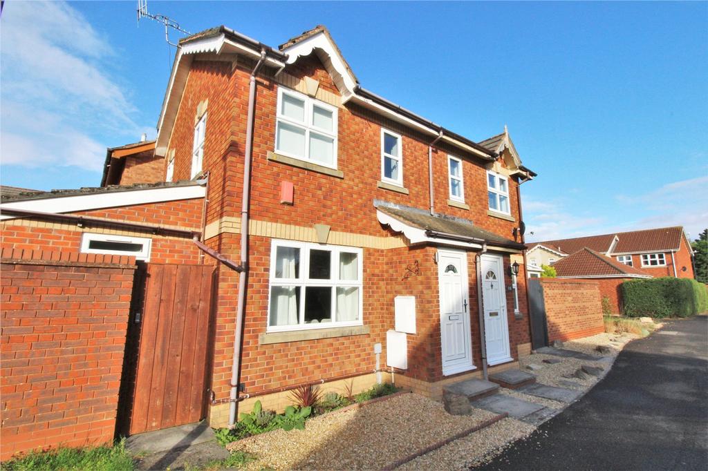 Heron Gardens, Portishead, Bristol... 1 bed house £875 pcm (£202 pw)