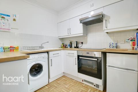 46 Forest Drive, Birmingham, B17 9HW