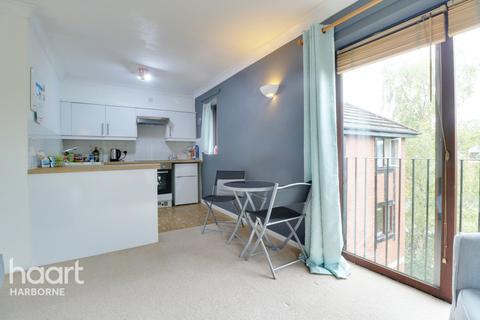 46 Forest Drive, Birmingham, B17 9HW