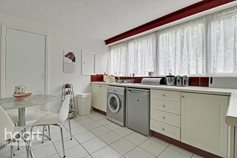 4 Cedarhurst, Birmingham, B32 2JZ