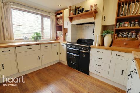 40 Ashby Road, Thurton, Norwich, NR14 6AX
