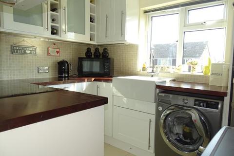 122 Hithermoor Road, Staines-upon-thames, TW19 6BB