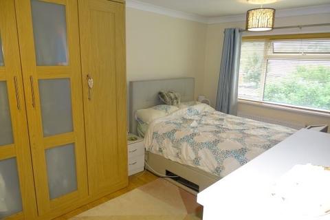 122 Hithermoor Road, Staines-upon-thames, TW19 6BB