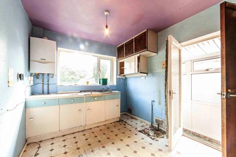 49 Cathedral Road, Chadderton, Oldham, OL9 0RR