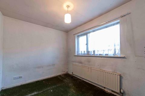 49 Cathedral Road, Chadderton, Oldham, OL9 0RR