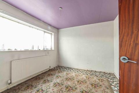 49 Cathedral Road, Chadderton, Oldham, OL9 0RR
