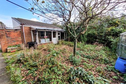 49 Cathedral Road, Chadderton, Oldham, OL9 0RR