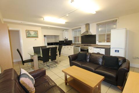 undefined, George Street, Leamington Spa, CV31