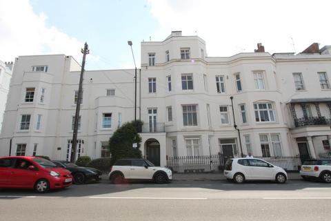 6 bedroom flat to rent, Dale Street, Leamington Spa, CV32