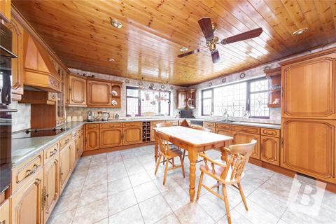 137 Parsonage Road, Rainham, RM13 9LB