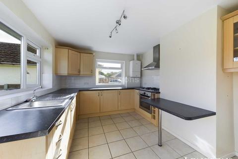 3 The Avenue, Necton, Swaffham, PE37 8EP