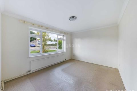 3 The Avenue, Necton, Swaffham, PE37 8EP