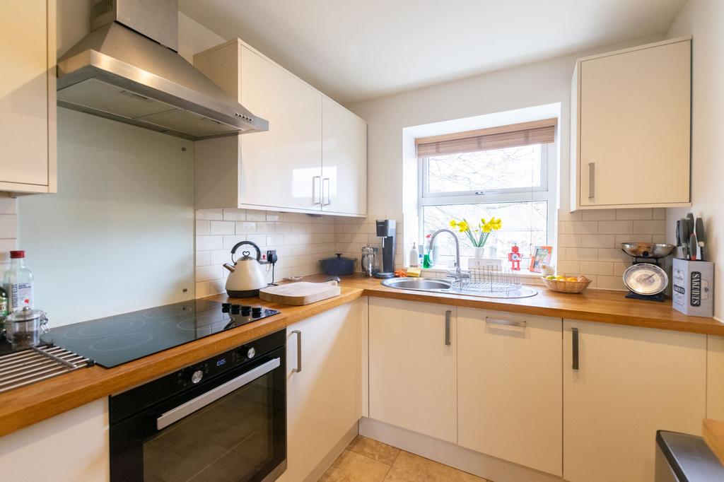 Kitchen 2