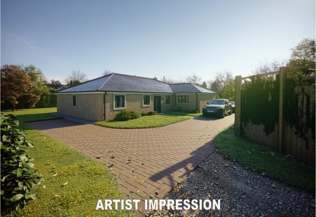 East Street, Long Buckby, Northampton... 4 bed property with land £