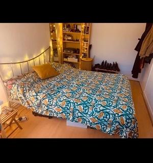 1 bedroom in a flat share to rent - FEMALES ONLY FLAT SHARE - ROOM IN 3 BED FLAT Lister Court, Yoakley Road, Stoke Newington, N16