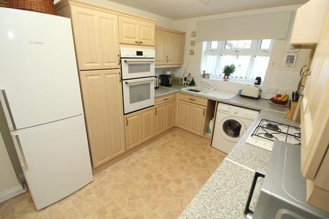 3 bedroom detached house for sale - Leary Crescent, Newport Pagnell, Buckinghamshire