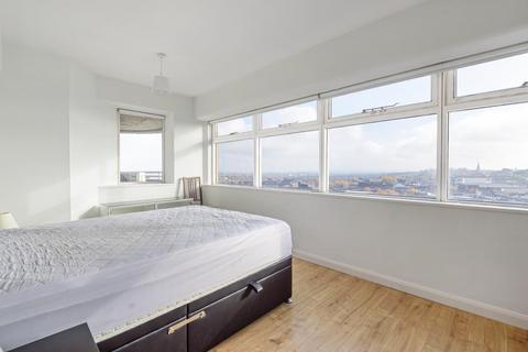 22 David Murray John Tower, Swindon, SN1 1LP