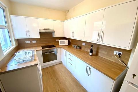 4 bedroom house share to rent, 86 Wayland Road, Ecclesall