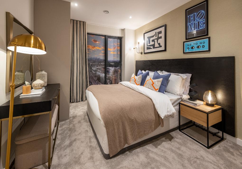 Leaside Lock - Bedroom 5