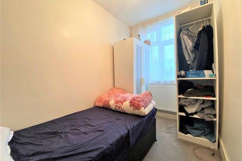 75 Cromwell Road, Hayes, UB3 2PS