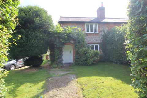 3 bedroom cottage to rent, Elm Road