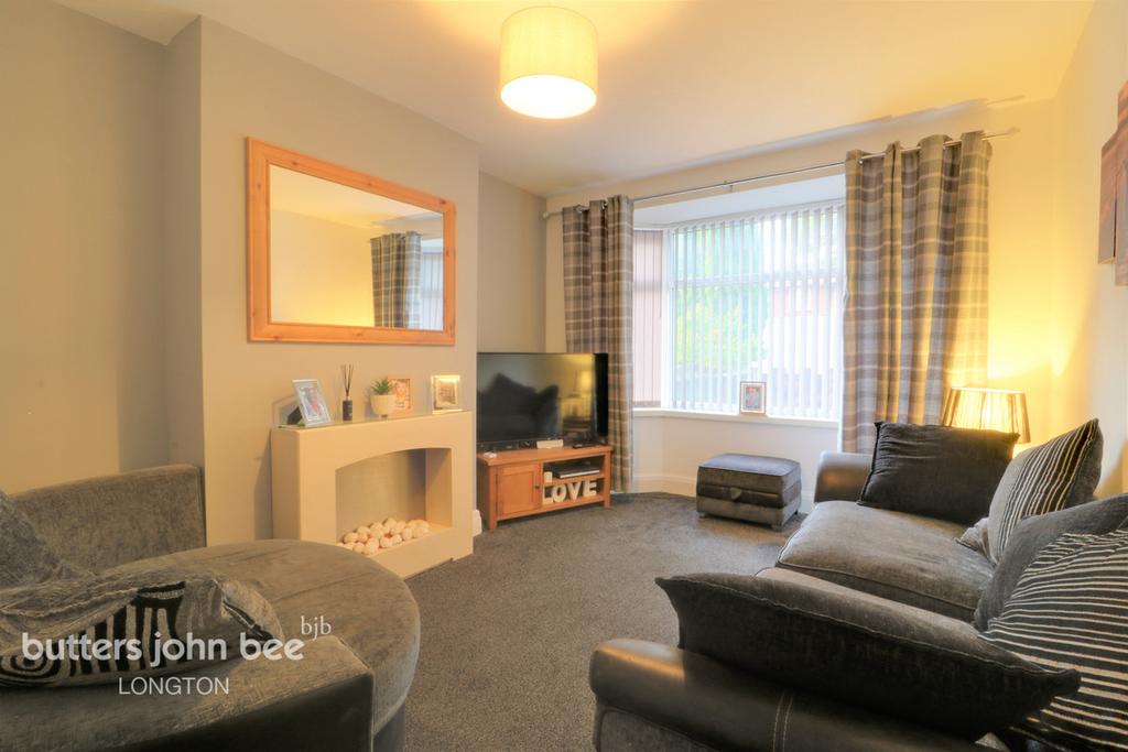 Chaplin Road, StokeOnTrent 3 bed semidetached house £150,000