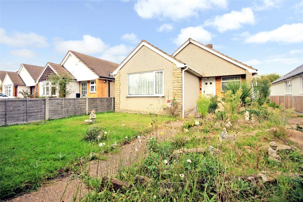 Grange Avenue, Wickford, SS12 2 bed detached bungalow £375,000