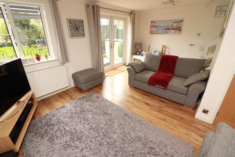 69 Hampden Close, Yate, Bristol, BS37 5UP