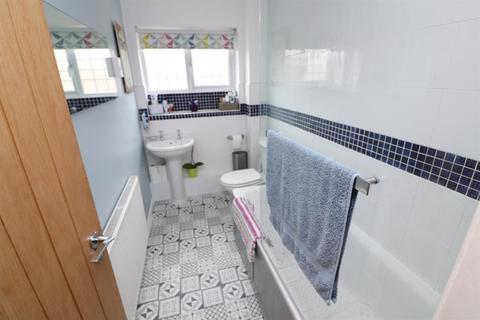69 Hampden Close, Yate, Bristol, BS37 5UP