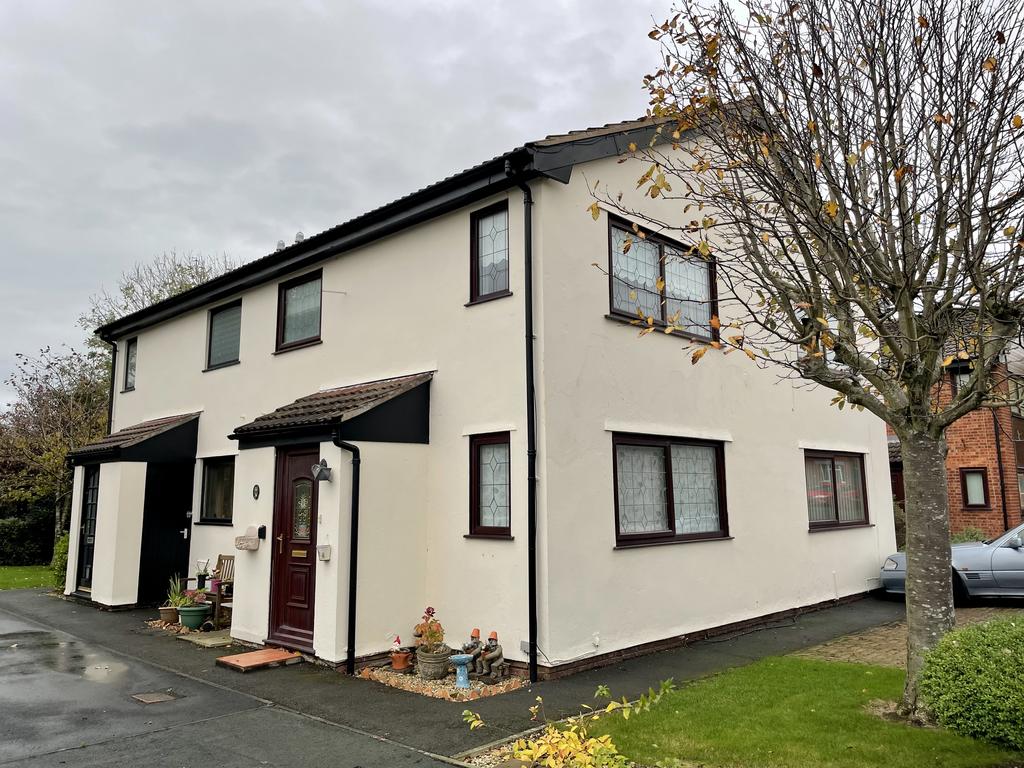 Snowdon Close, Blackpool FY1 1 bed terraced house £69,950