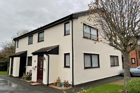 34 Snowdon Close, Blackpool, FY1 5AZ