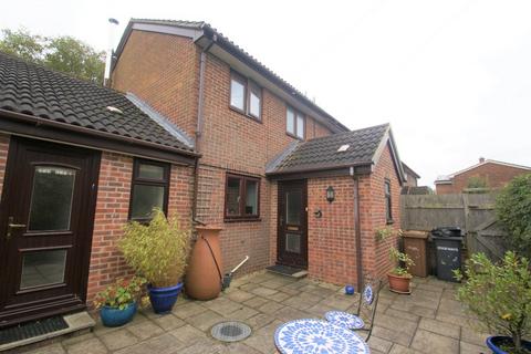 2 bedroom semi-detached house to rent, Campbell Close, Grateley, SP11