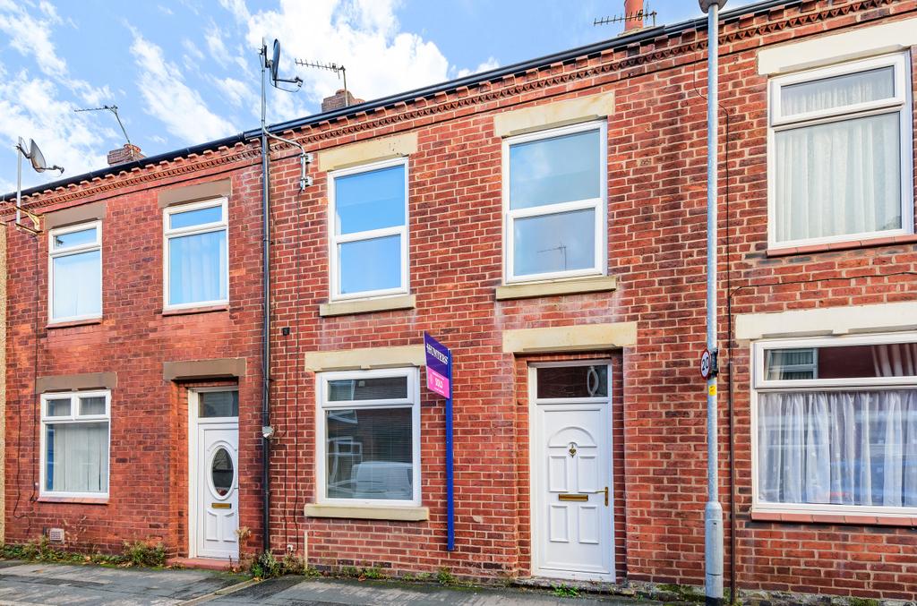 Henry Street, Tyldesley, Manchester, Greater Manchester 2 bed terraced