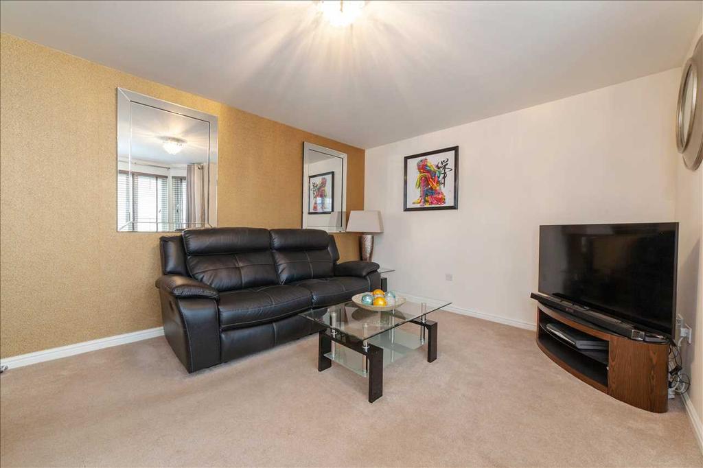 Valleyfield Crescent, Ferniegair... 1 bed apartment £114,995