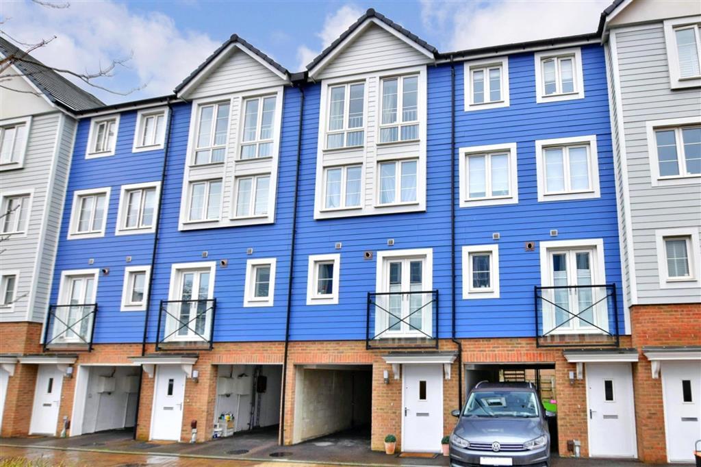 Crabapple Road, Tonbridge, Kent 4 bed townhouse £475,000