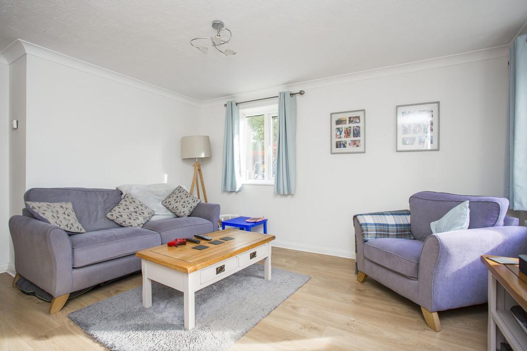 Mulberry Close, Tunbridge Wells 3 bed semidetached house £379,950