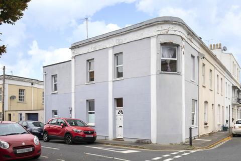 29 Albert Place, Cheltenham, GL52 2HR