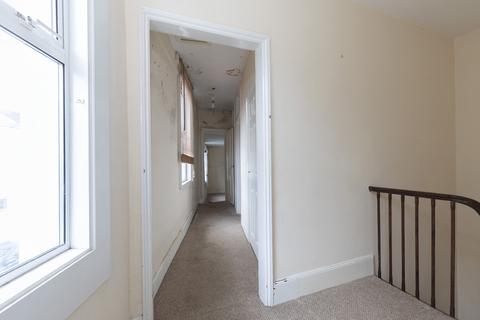 29 Albert Place, Cheltenham, GL52 2HR