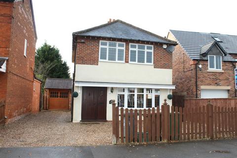 4 bedroom detached house to rent, 180 Tilehouse Green Lane, Knowle