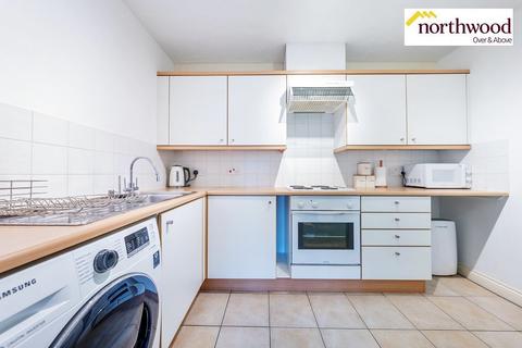 1 bedroom flat for sale - Wellington House, Exeter Close, WD24